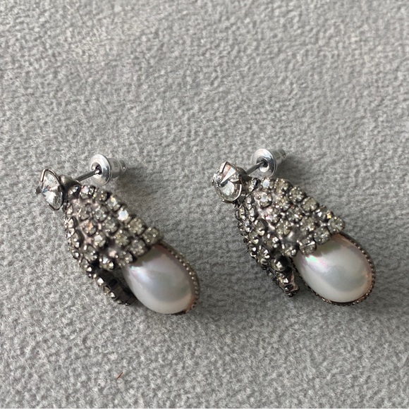 Antique art deco style faux pearl and rhinestone or crystal earrings - Picture 4 of 4